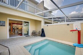 Townhome w/ Lanai ~ 9 Mi to Disney!