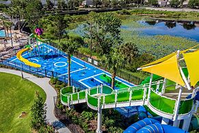 Resort Condo in Kissimmee ~ 3 Mi to Disney!