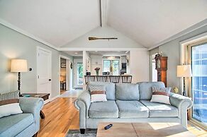 2 Mi to South Cape Beach State Park: Home w/ Yard!