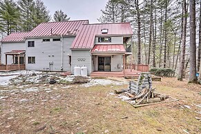 Berkshires Getaway < 1 Mi Skiing & Hiking!
