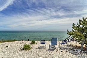 Serene Cape Cod Escape w/ Private Ocean Overlook!