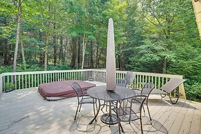 Lakefront Otis Home w/ Stunning Views & Boats!