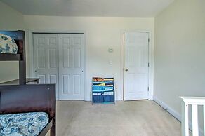 Marion Home w/ Private Deck < 1 Mi From Beach