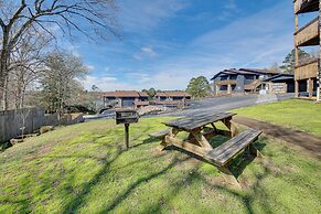 5 Mi to Casino: Waterfront Condo in Hot Springs!
