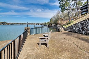 5 Mi to Casino: Waterfront Condo in Hot Springs!