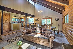 1 Mi to Bear Mountain: Cozy Cabin w/ Views!