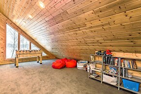 Crandon Cabin Getaway w/ Boat Dock & Deck!