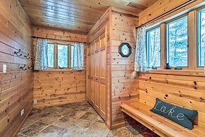 Crandon Cabin Getaway w/ Boat Dock & Deck!