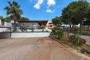 3338 Residence Garden Sea - 1 by Barbarhouse