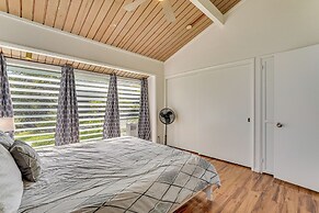 1 Mi to Beach: Kailua-kona Condo w/ Pool Access!