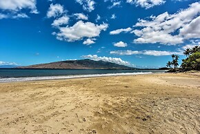 Stunning South Maui Condo w/ Lanai by Beach!