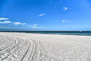 Apartment w/ Easy Access to Indian Rocks Beach!