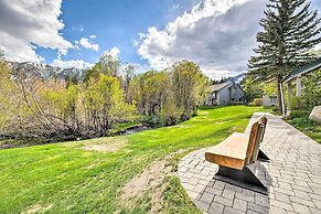 Hot Tub Access: Mammoth Lakes Nature Escape!