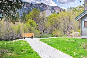 Hot Tub Access: Mammoth Lakes Nature Escape!