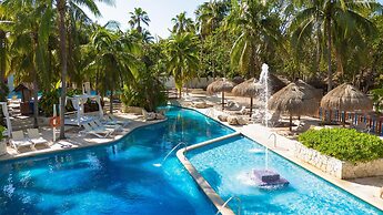 Grand Oasis Riviera