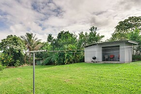 Charming Historic Hilo House Minutes to Beach!