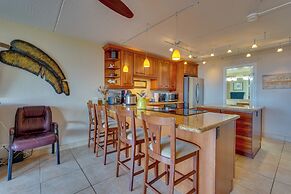 Kona Pacific Top Floor Retreat: Ocean View & Pool!