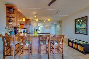 Kona Pacific Top Floor Retreat: Ocean View & Pool!