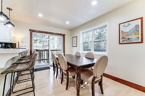 < 15 Mi to 6 Ski Resorts: Tahoe Donner Escape!