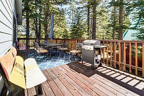 < 15 Mi to 6 Ski Resorts: Tahoe Donner Escape!