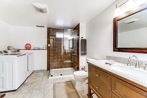 < 15 Mi to 6 Ski Resorts: Tahoe Donner Escape!