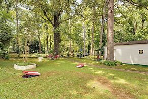 Cozy Atlanta Abode Near Theme Parks, Golf & Shops