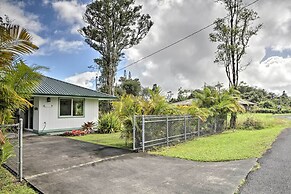 'big Island Paradise' Hawaiian Retreat w/ Patio!