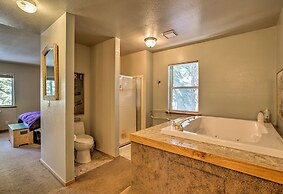 Cabin < 2 Mi to Tahoe Donner Downhill Ski Resort