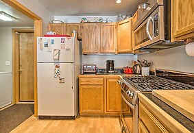 Cabin < 2 Mi to Tahoe Donner Downhill Ski Resort