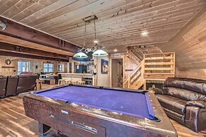 Ruidoso A-frame Cabin ~ 1 Mi to Grindstone Lake!