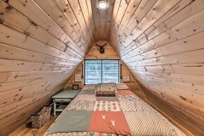 Ruidoso A-frame Cabin ~ 1 Mi to Grindstone Lake!