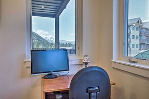 Balcony & Easy Mtn Access: Condo in Keystone!