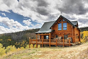 7 Mi to Granby Ranch: Secluded Cabin w/ Mtn Views!