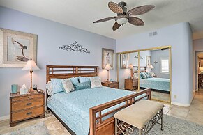 Palm Desert Country Club Home w/ Pool Access!