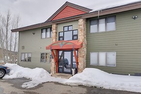 Balcony & Ski Slope Views: Idyllic Granby Condo!