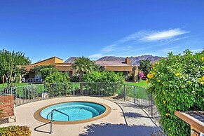 Quiet Palm Desert Condo: Workspace & Pool Access!