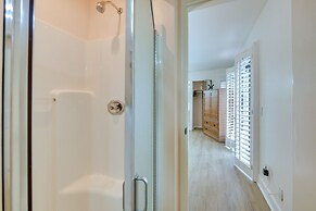 Quiet Palm Desert Condo: Workspace & Pool Access!