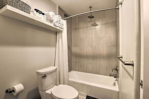 Walk to Main St: Modern Frisco Studio!