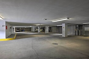 Walk to Main St: Modern Frisco Studio!