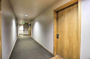 Walk to Main St: Modern Frisco Studio!