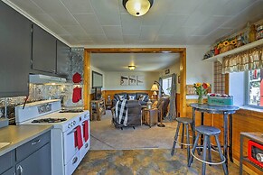 Hot Sulphur Springs Cottage - Near Resort & Rmnp!