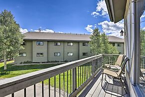 3-story Home w/ Balcony ~ 6 Mi to Winter Park!