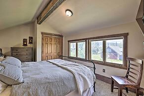 3-story Home w/ Balcony ~ 6 Mi to Winter Park!