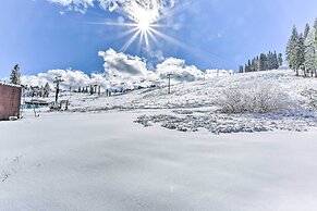 Tahoe Donner Retreat w/ Decks & Lake Access!
