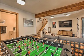 Tahoe Donner Retreat w/ Decks & Lake Access!