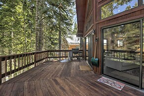 Tahoe Donner Retreat w/ Decks & Lake Access!