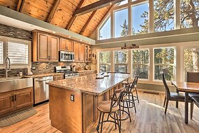Close to Donner Lake Beaches: Truckee Getaway