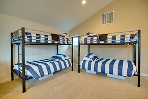 Family Home on Lake Chelan With Mtn + Lake View!