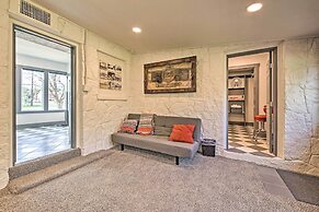 Retro Updated Blanco Abode - Steps to Main Street!
