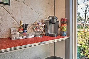 Retro Updated Blanco Abode - Steps to Main Street!